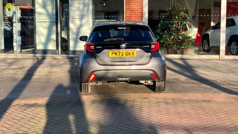 Toyota Yaris 1.5 Hybrid Design 5dr CVT Hybrid Hatchback